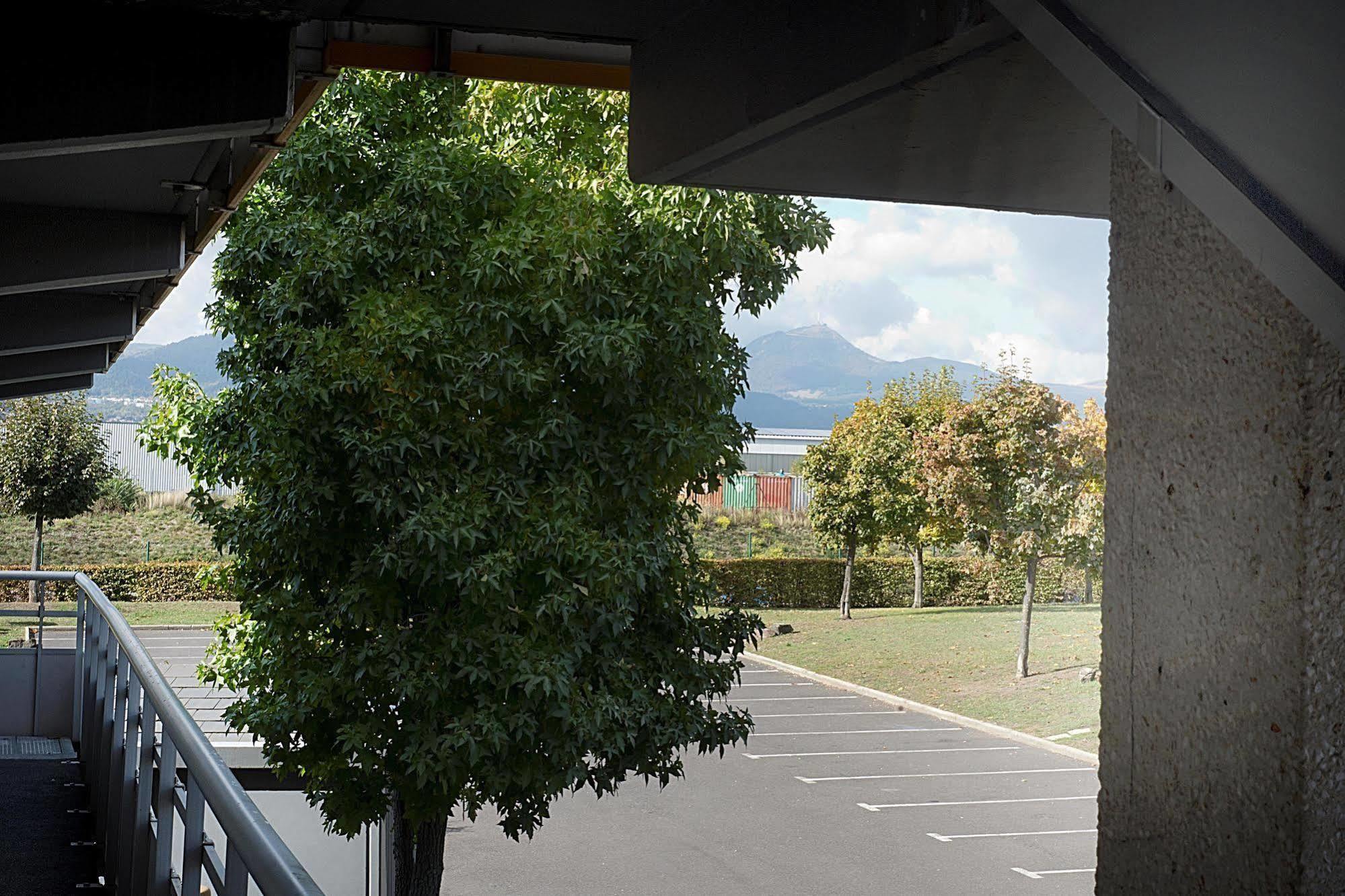 Premiere Classe Clermont-Ferrand Aubière Exterior foto